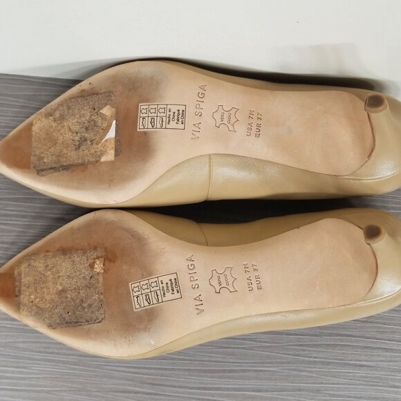Via Spiga Nikole Pointy Toe Pump, Tan Leather, Womens Size 7 M / 37 - Picture 11 of 12
